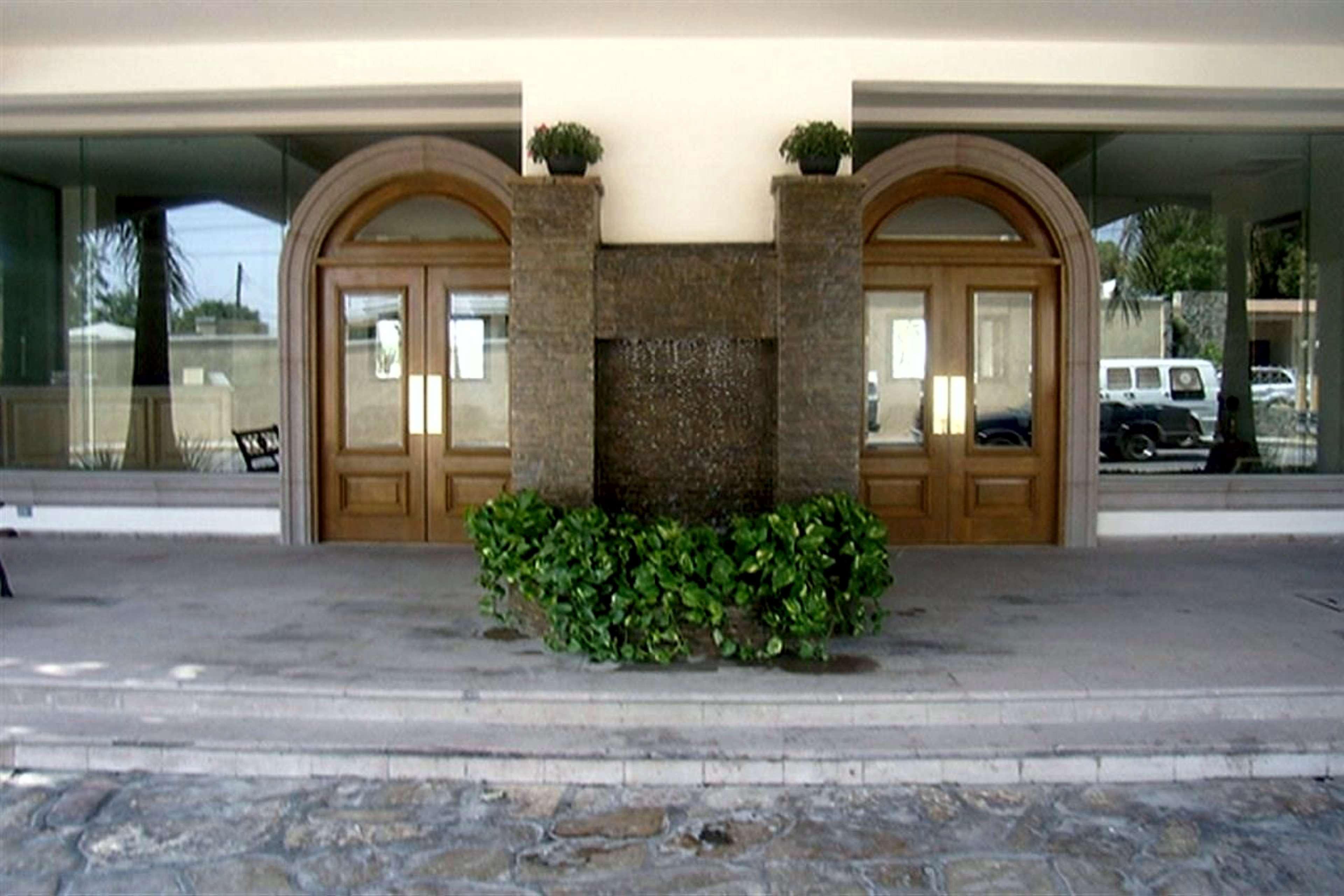 Best Western Centro Cadereyta Cadereyta Jimenez Ngoại thất bức ảnh